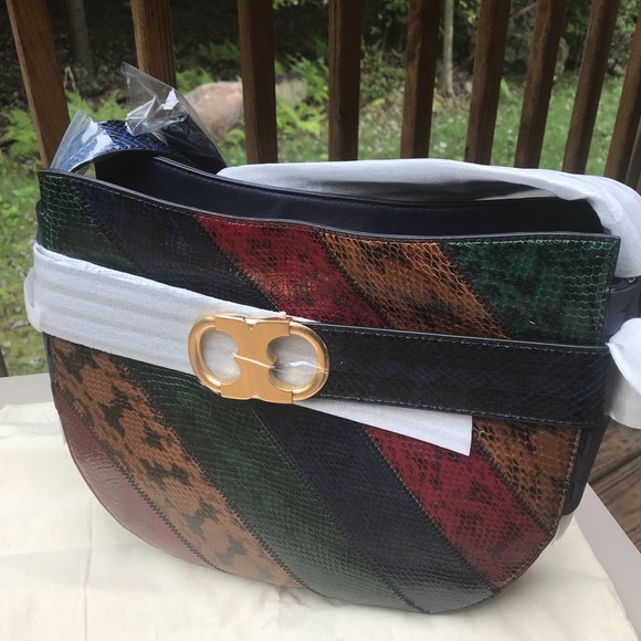 ⛔️SOLD⛔️Authentic Tory Burch Gemini link Snakeskin - Picture 3 of 8